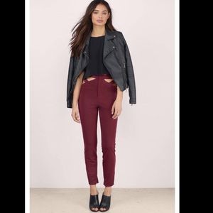 Tobi Wine Cut-Out Skinny Pants